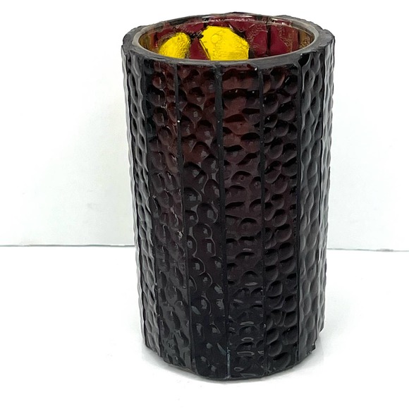 Glass mosaic candle holder with flower detail - Picture 2 of 3